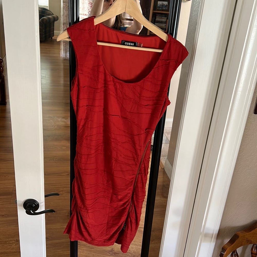 Guess orange textured tight zippered slit dress